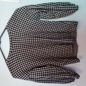 Black and white pattern kids shirt